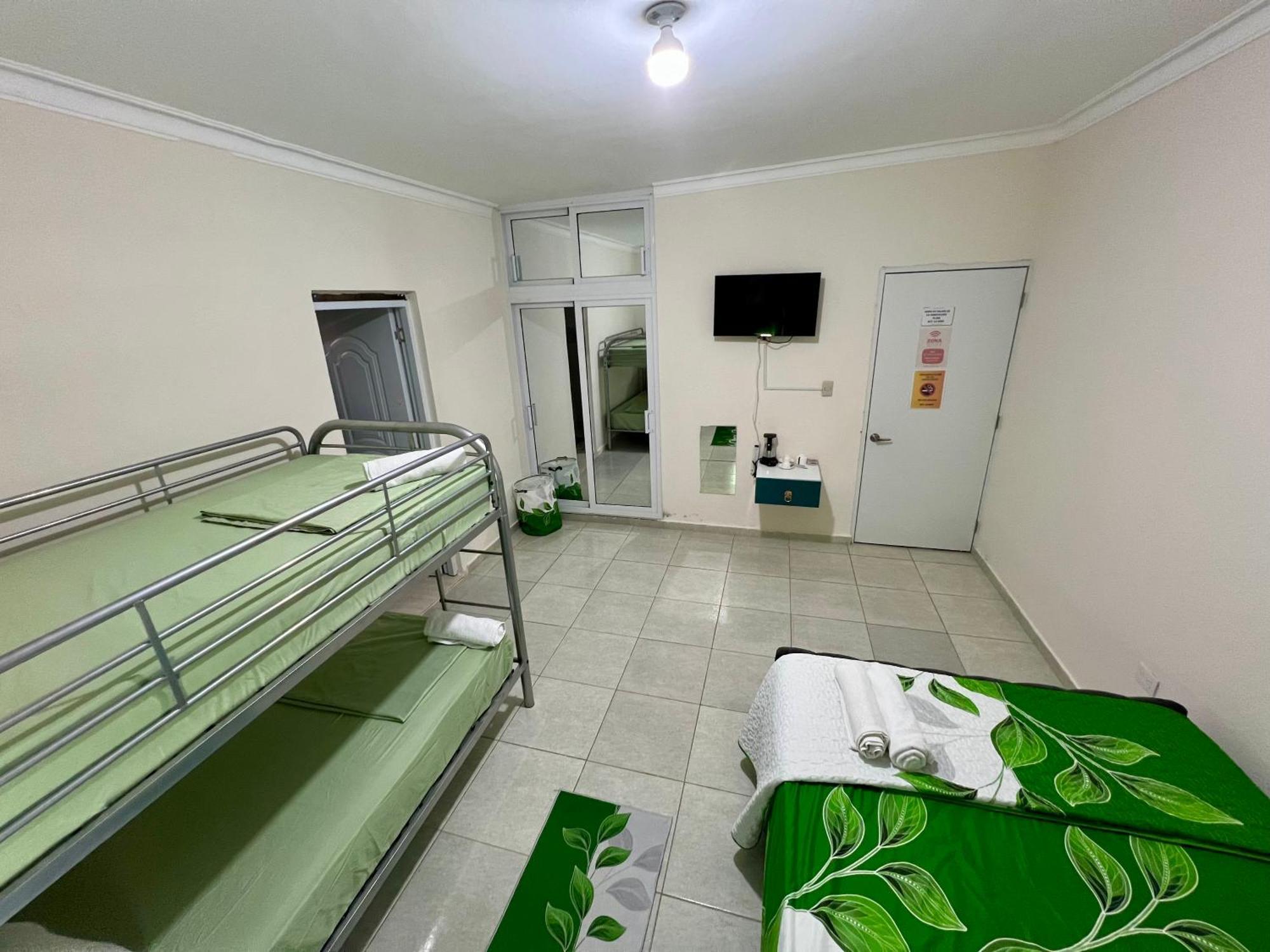 Hotel Mi Dulce Amanecer Pyr ナグア エクステリア 写真